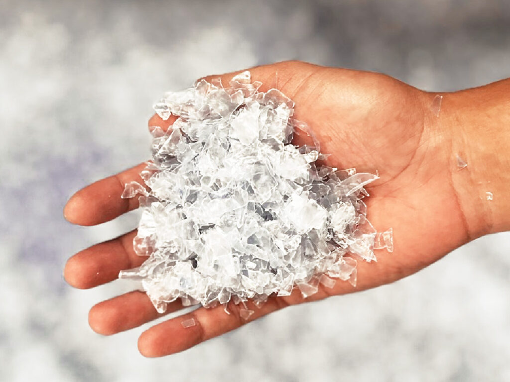 Hot-wash PET Flakes